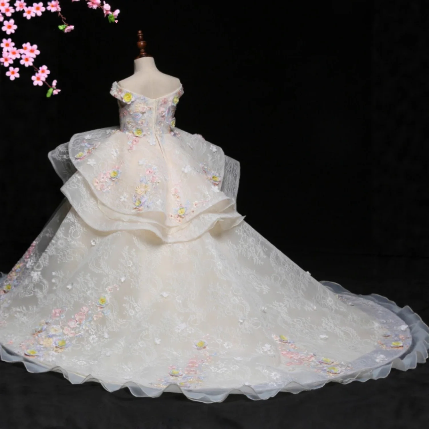 Robe de princesse pour filles, avec des appliques florales, jupe superposée en Tulle, épaules dénudées, tenue de soirée formelle, Costume de concours élégant