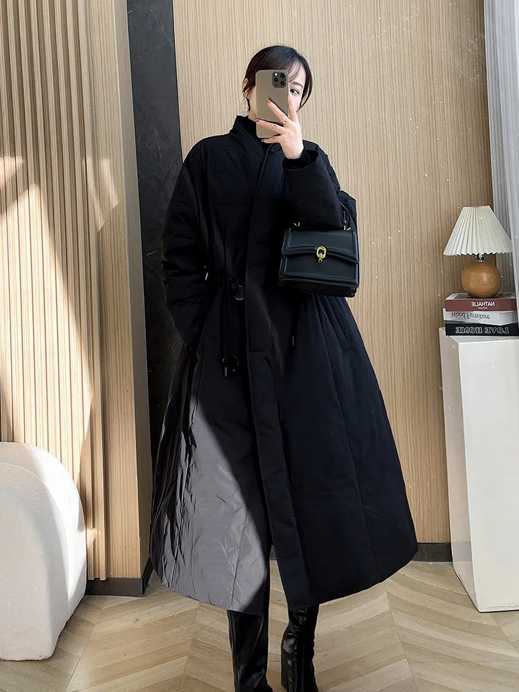 Women Design Sense Fashion Puffer Jacket Winter New V-Neck Button Front Loose Fit Thick Slimming Long Style Black Down Coat