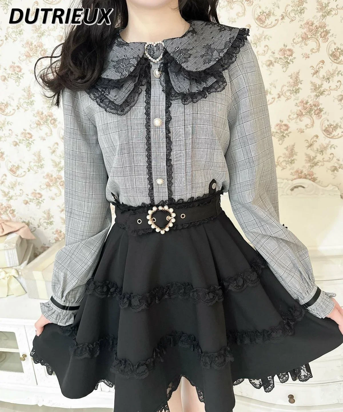 

Lolita Japanese Style Versatile Dark Lace Love Buckle Cake Casual Short Skirt Shoulder Strap High Waist Skirts for Women Summer
