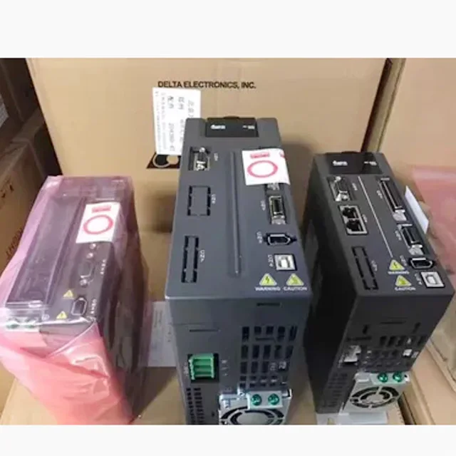 Nuovissimo in scatola Servoazionamento Delta ASD-B2-0421-B