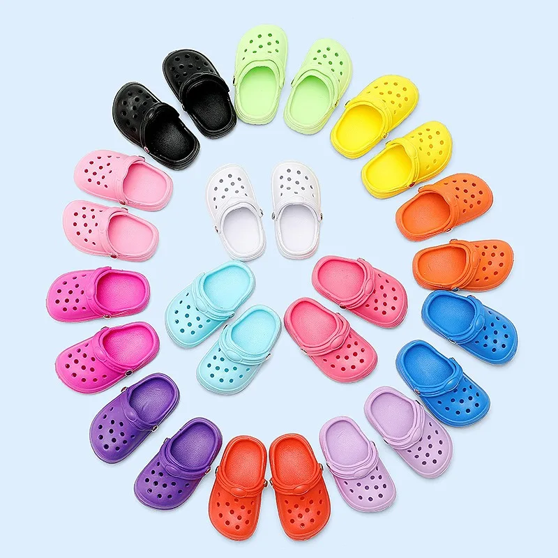 Mini Colorful Croc Shoes Candy Color Mini Hole Sandals DIY Jewelry Accessories Pet Doll Shoes Bag Pendant Car Decor Ornaments