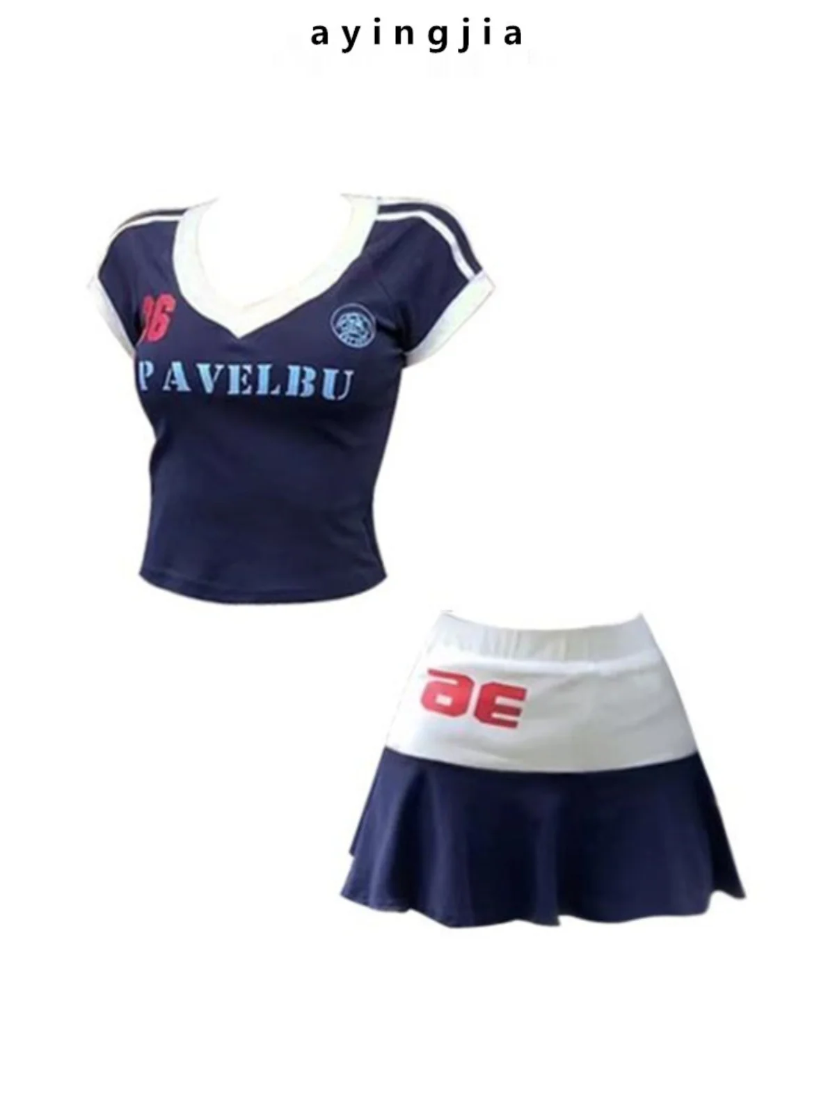 

Spor ort Skirt Paired with V-ne ort-sved T-irt for Women Summer Faion Casual ape Pear ape Sandal ape