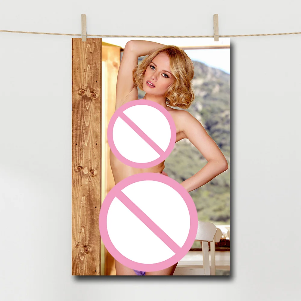 Canvas Painting Beautiful Blonde Woman Poster Print Wall Art Pictures for Living Room Boy Bedroom Home Decor