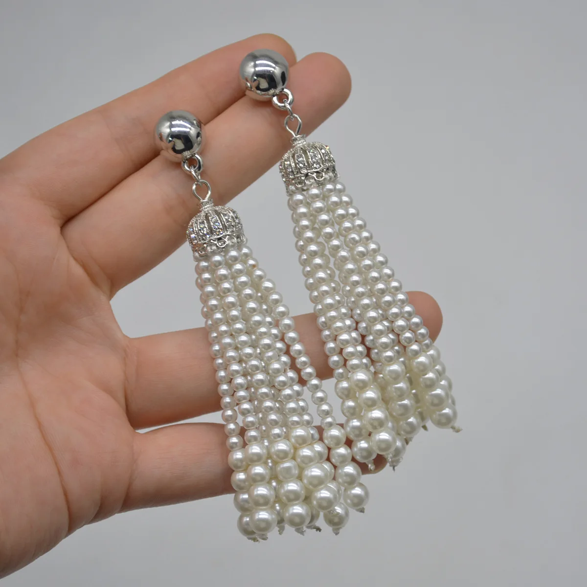 

Pearl Tassel Earrings for Women Ladies' Vintage Accessories Elegant Bridal Wedding Gift 1920s Fashion Design Art Deco Jewelry