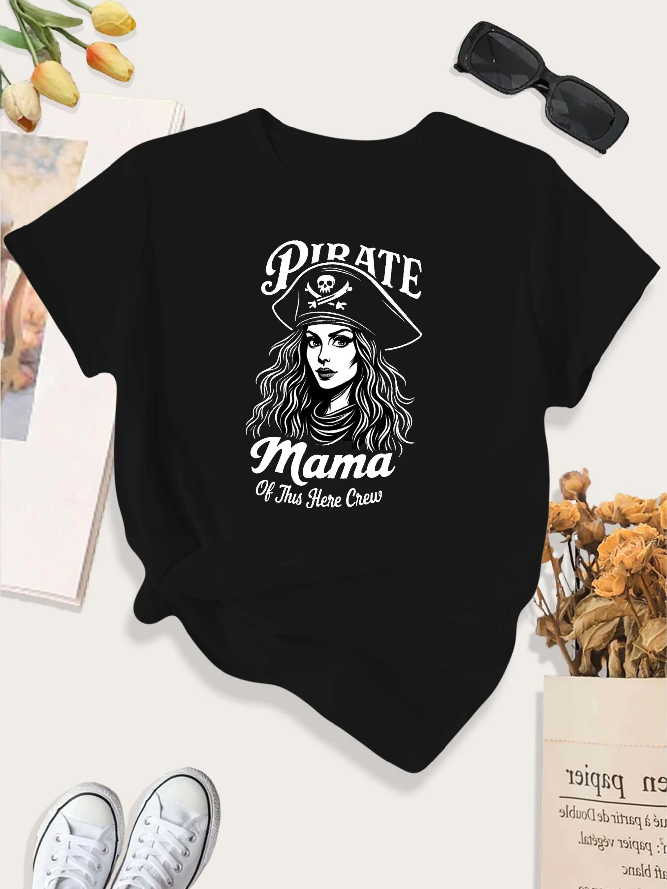 المرأة القراصنة ماما طاقم القراصنة تحت عنوان سفينة القراصنة الإناث القراصنة طاقم الرسومات Harajuku كم ملابس جمالية غير رسمية