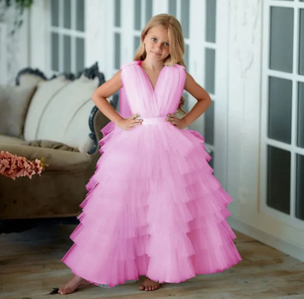 

Communion Dress V Neck Elegant Pleat Sleeveless A Line Long Luxury Ankle Length Summer Vintage Style Flower Girl Gowns New