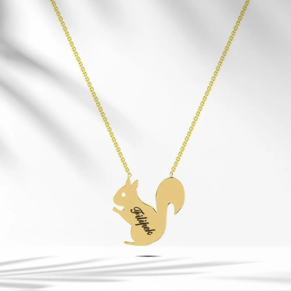 Personalized Forest  Animal Necklace For Women Girl Gold Plated Jewelry Custom Squirrel Nameplate Pendant Birthday Gift