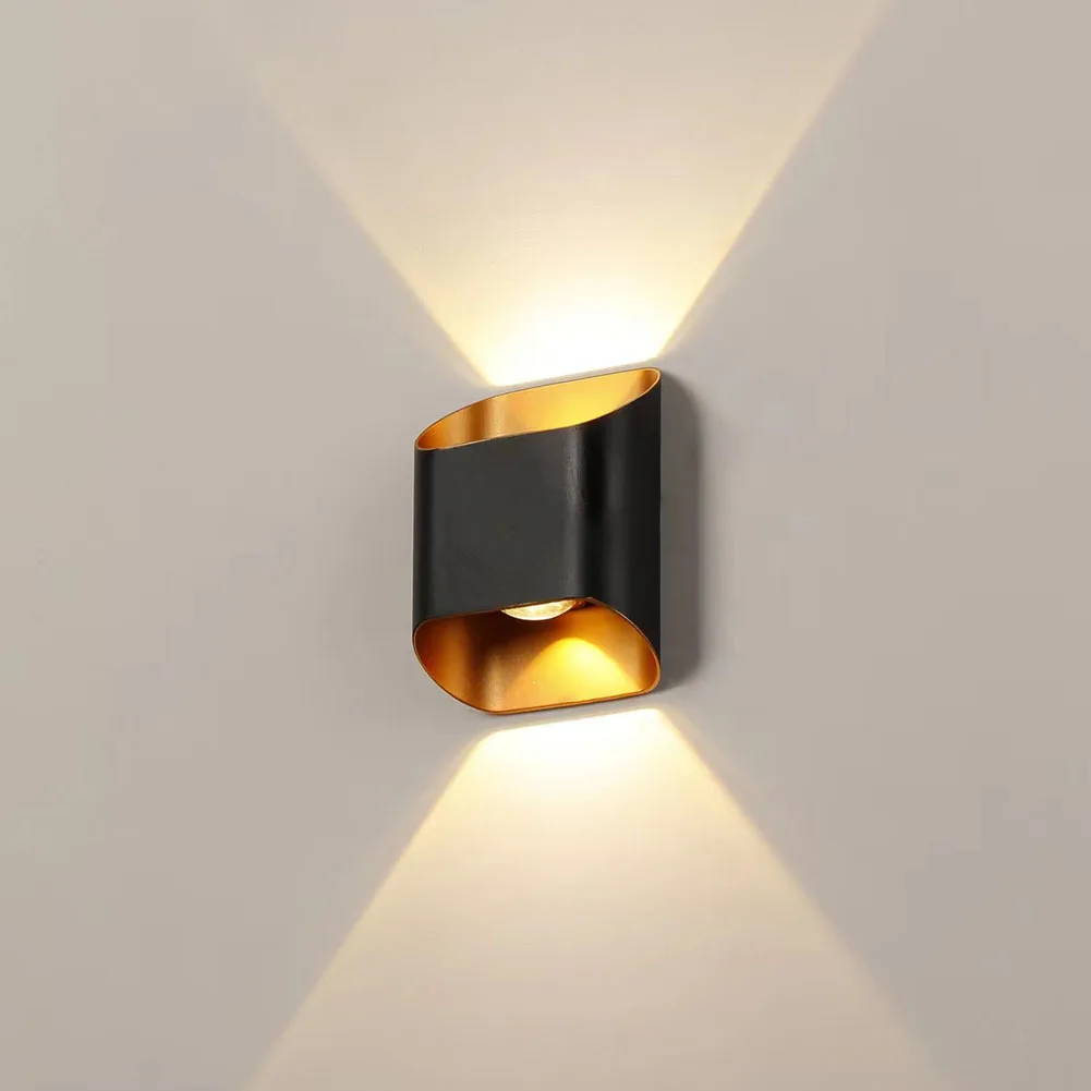 

Interior Wall Light IP65 Waterproof Simple Wall Sconce Up And Down 2-Way Illumination Antirust COB for Room Balcony Vanity Decor