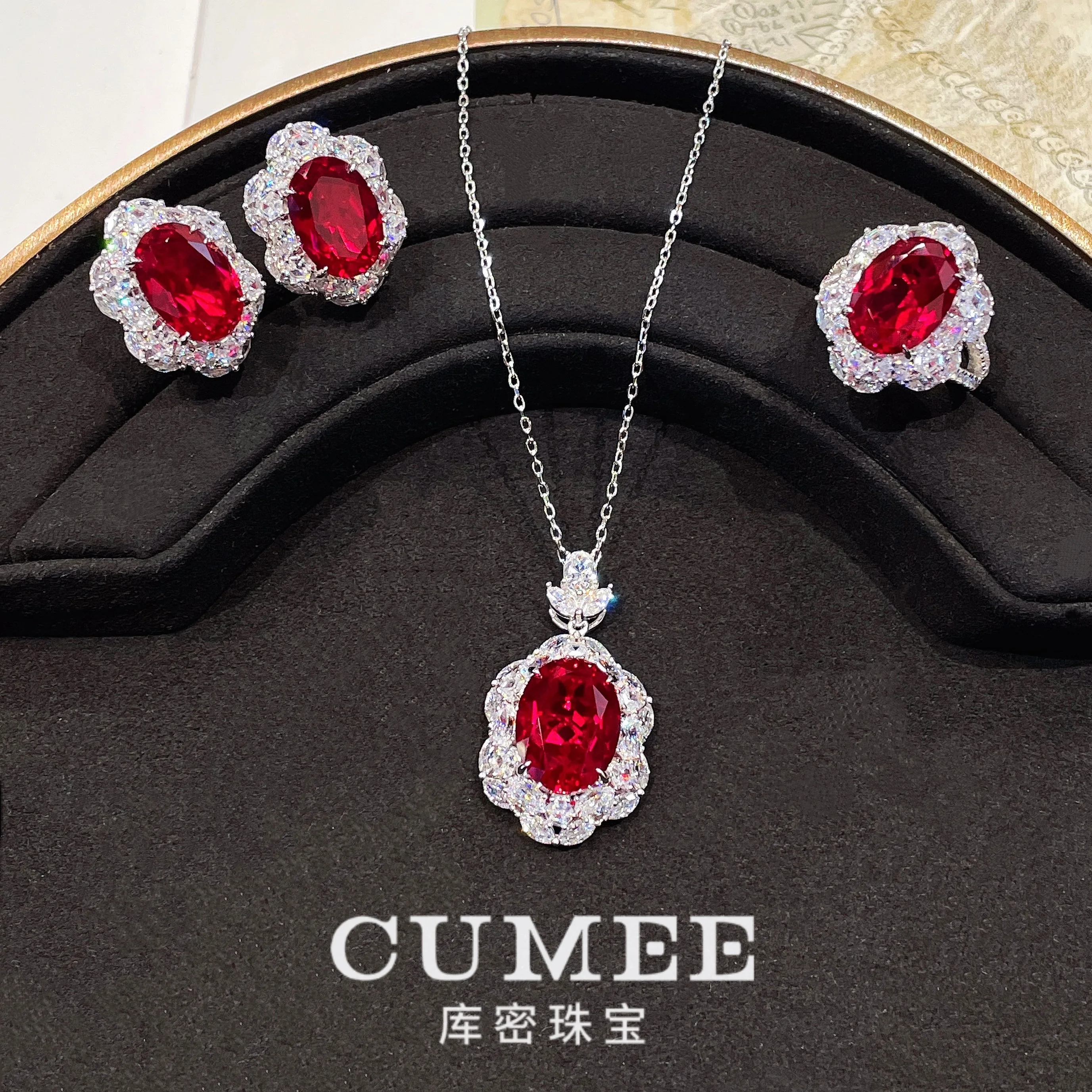 

CUMEE Noble Elegant Petal Style Large Carat Pigeon Blood Red Cultivation Synthetic Ruby Jewelry set Silver Plated