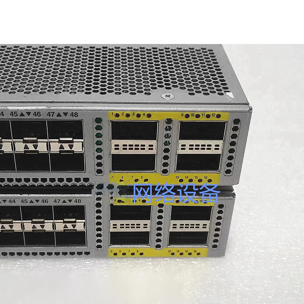 

1pcs 48-port SFP+ 4 QSFP 40G Core Network Switches N6K-C6001-64P