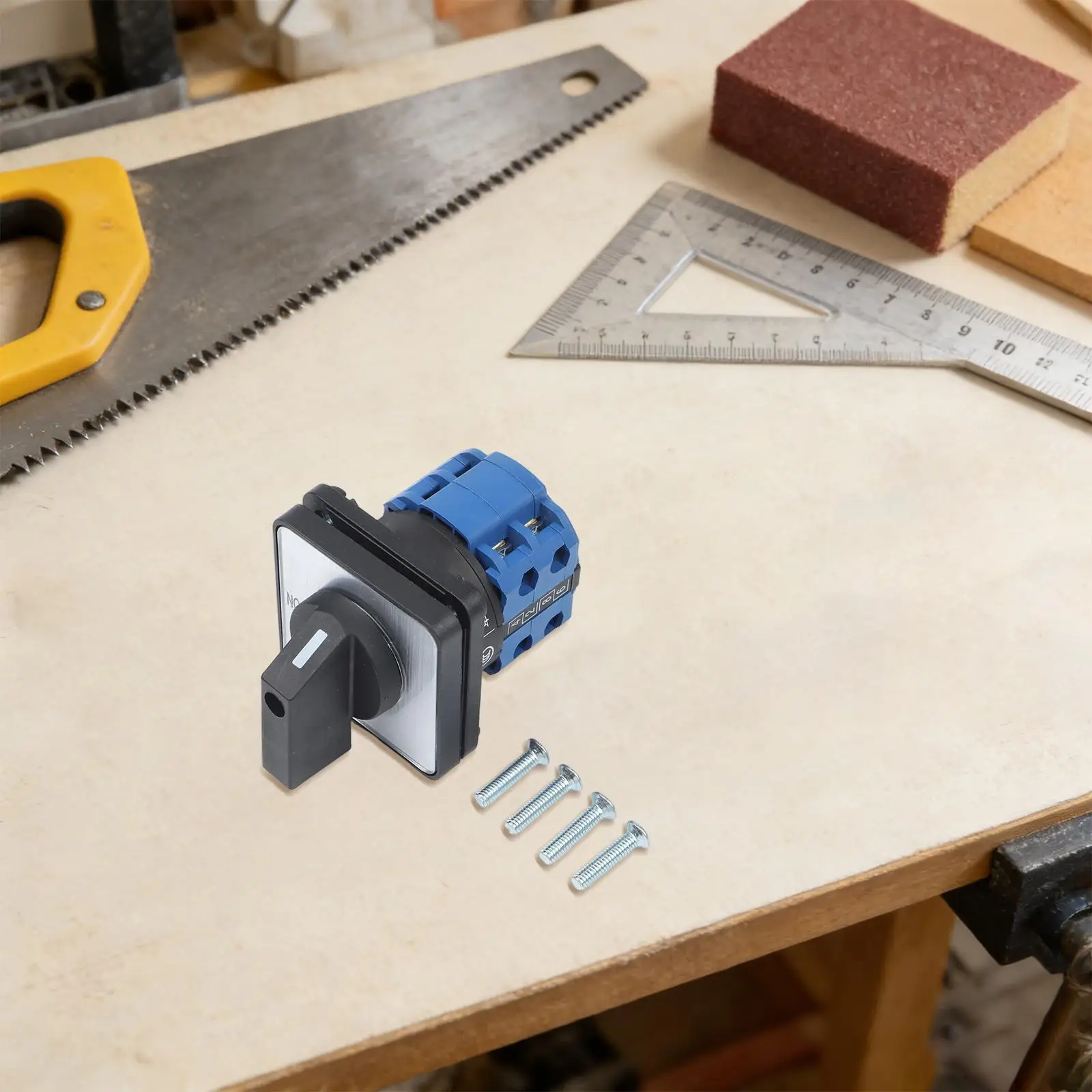 Industrial Duty Rotary Switch 2 Position 4 Terminal 660V 20A for LW26-20 with Anti Arcing Design and Safety Features