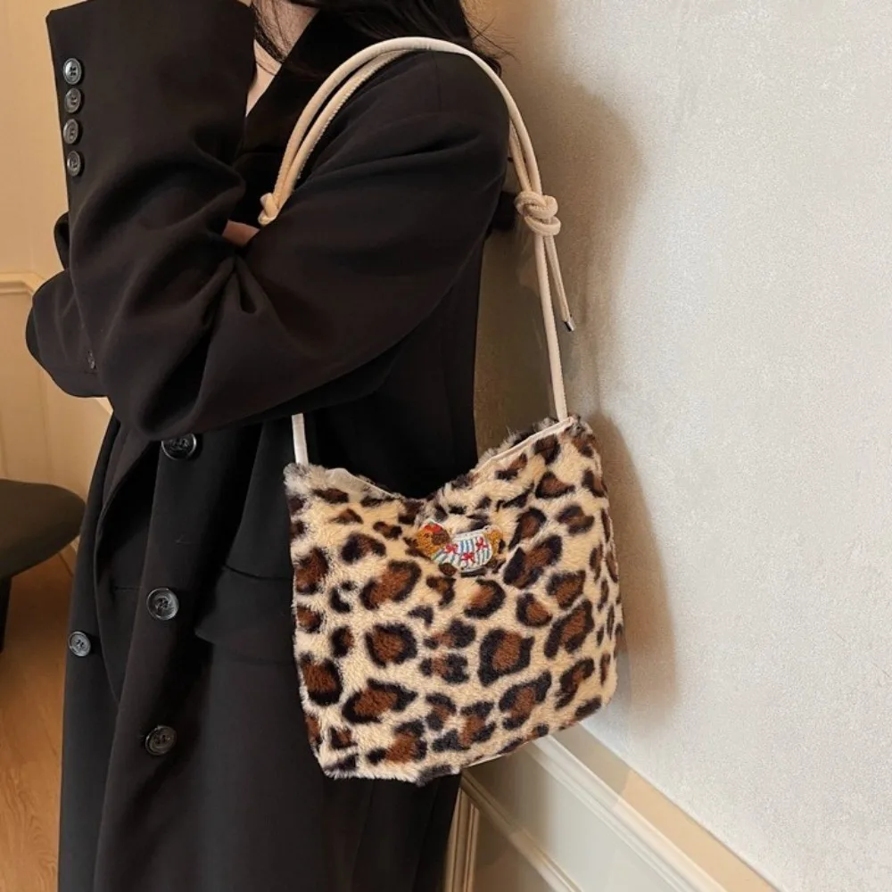 

Fashion Cartoon Leopard Print Bucket Bag Purse Handbag Plush Crossbody Bag Pu Leather Large Capacity Underarm Bag Girls