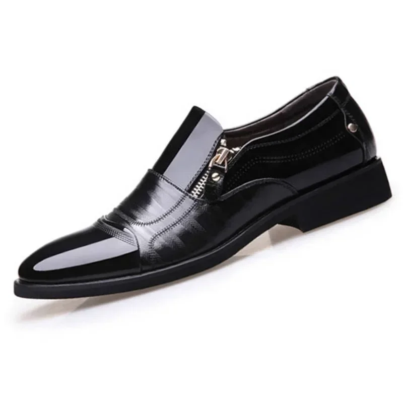 Sapato Oxford de Negócios masculino, sapato de couro macio casual, respirável, mocassins pontiagudos, com zíper flats, slip-on, sapatos de condução, novo