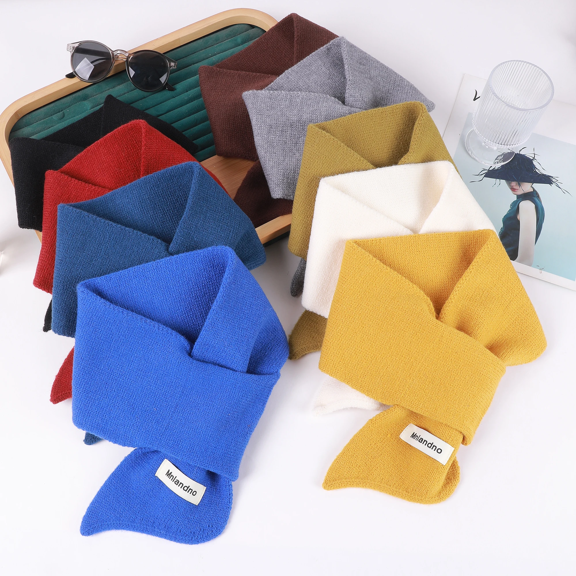 Women Short Knit Neck Scarf, Solid Color Minimalist Scarf, Soft Warm Neck Wrap for Fall Winter Matching Coats Sweaters