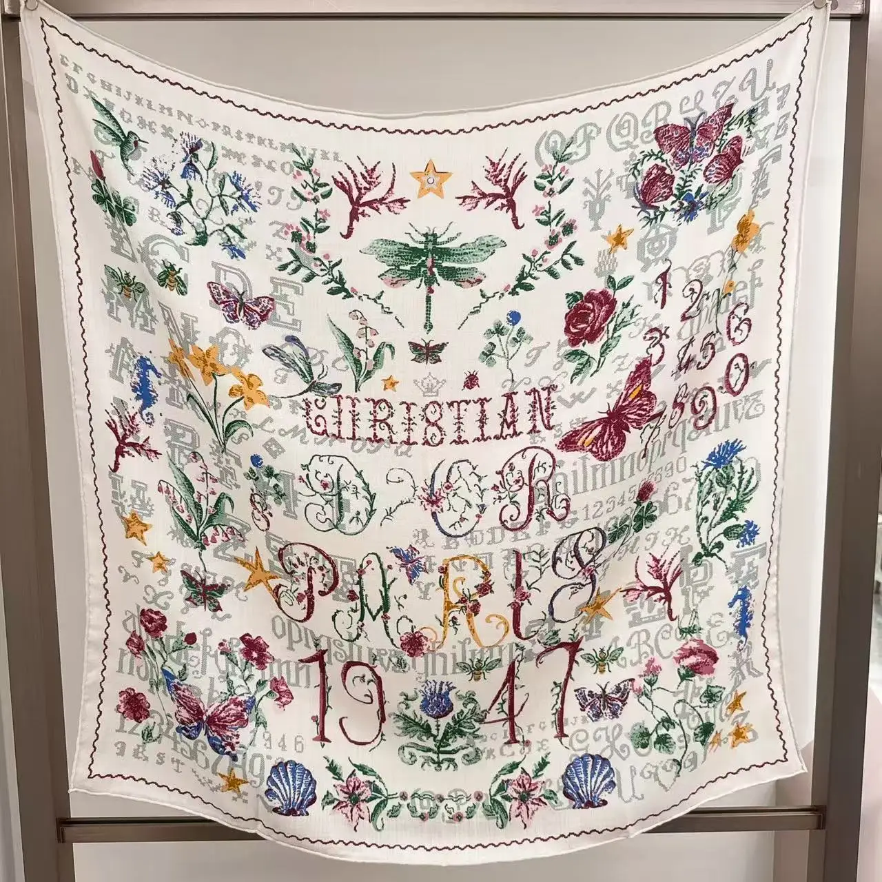 country-sle-double-sided-silk-and-woolen-scarf-faionable-large-size-camere-awl-versatile-all-season-wrap-for-men-and