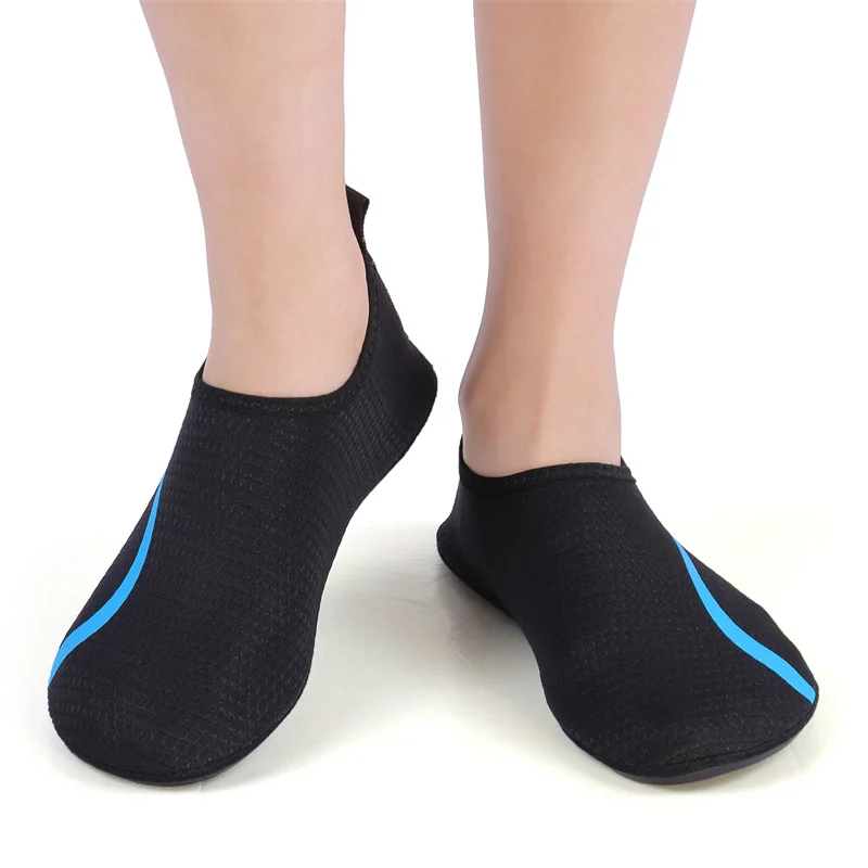 Men Beach Swimming Water Sport Diving Shoes Women Aqua Shoes Socks Barefoot Sneaker Fitness Dance Swim Surfing Snorkeling Shoe