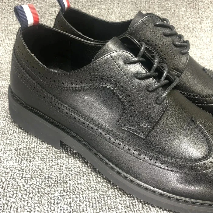 Classic British Gentleman Leather Shoes Carved Floral Brogue Casual Back Tag Shoe Fast Delivery Quality Top Layer Cowhide