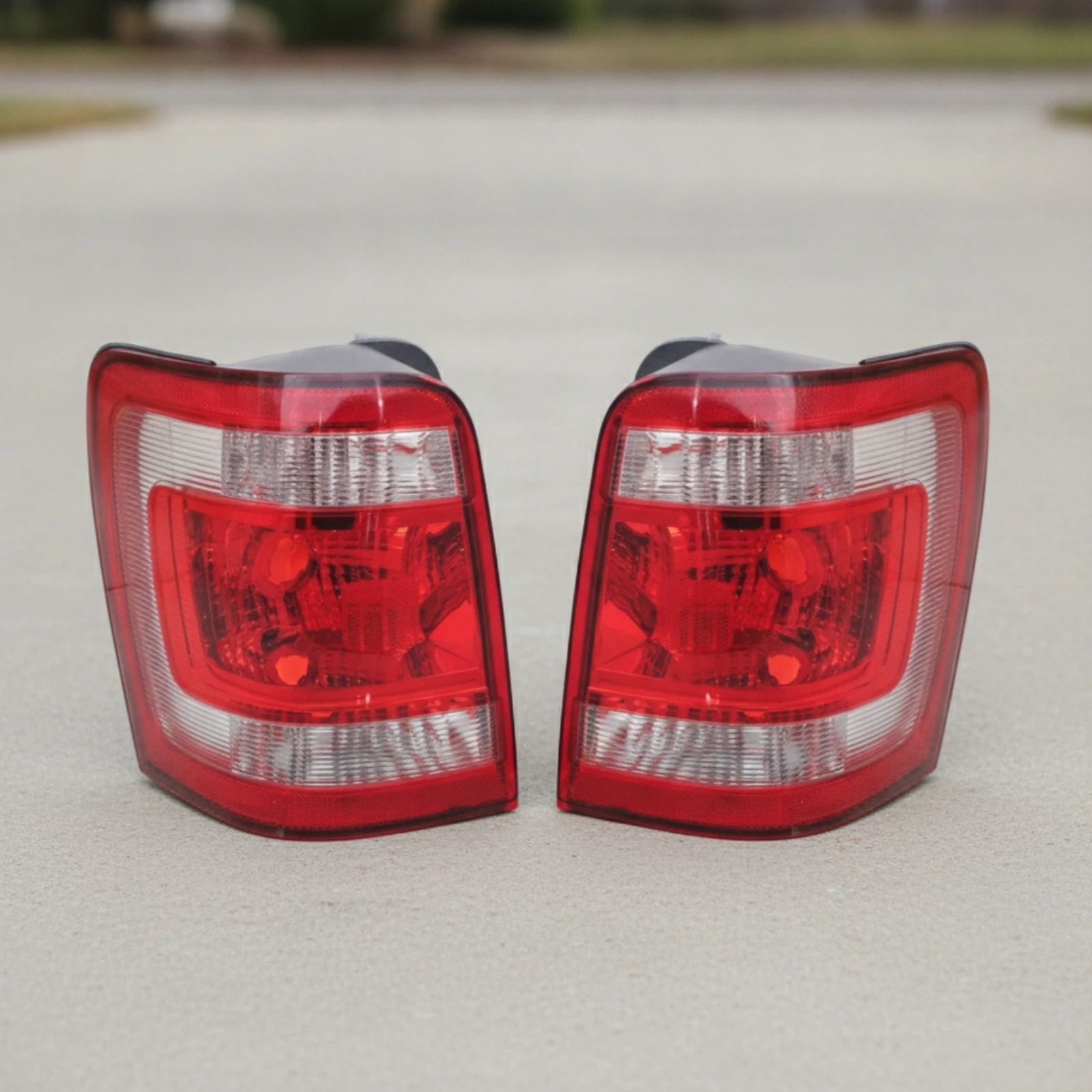 Tail Light Assembly Plug and Play Tail Light Assemblies Lighting Easy to Install for Car Owners, Collision Repair
