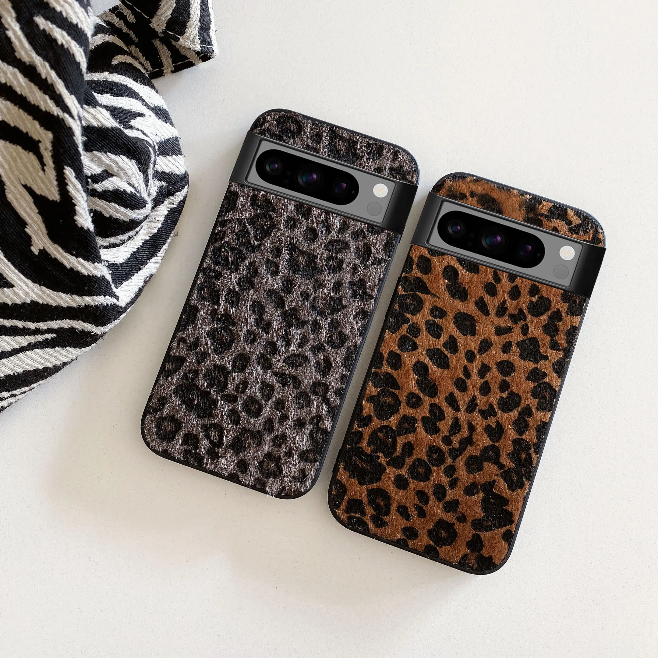 Fashion Retro Leopard Print Plush Textured Phone Case for Google Pixel 10 9 Pro XL 6Pro 7Pro 8Pro 7A 8A 9A 6A Protective Cover