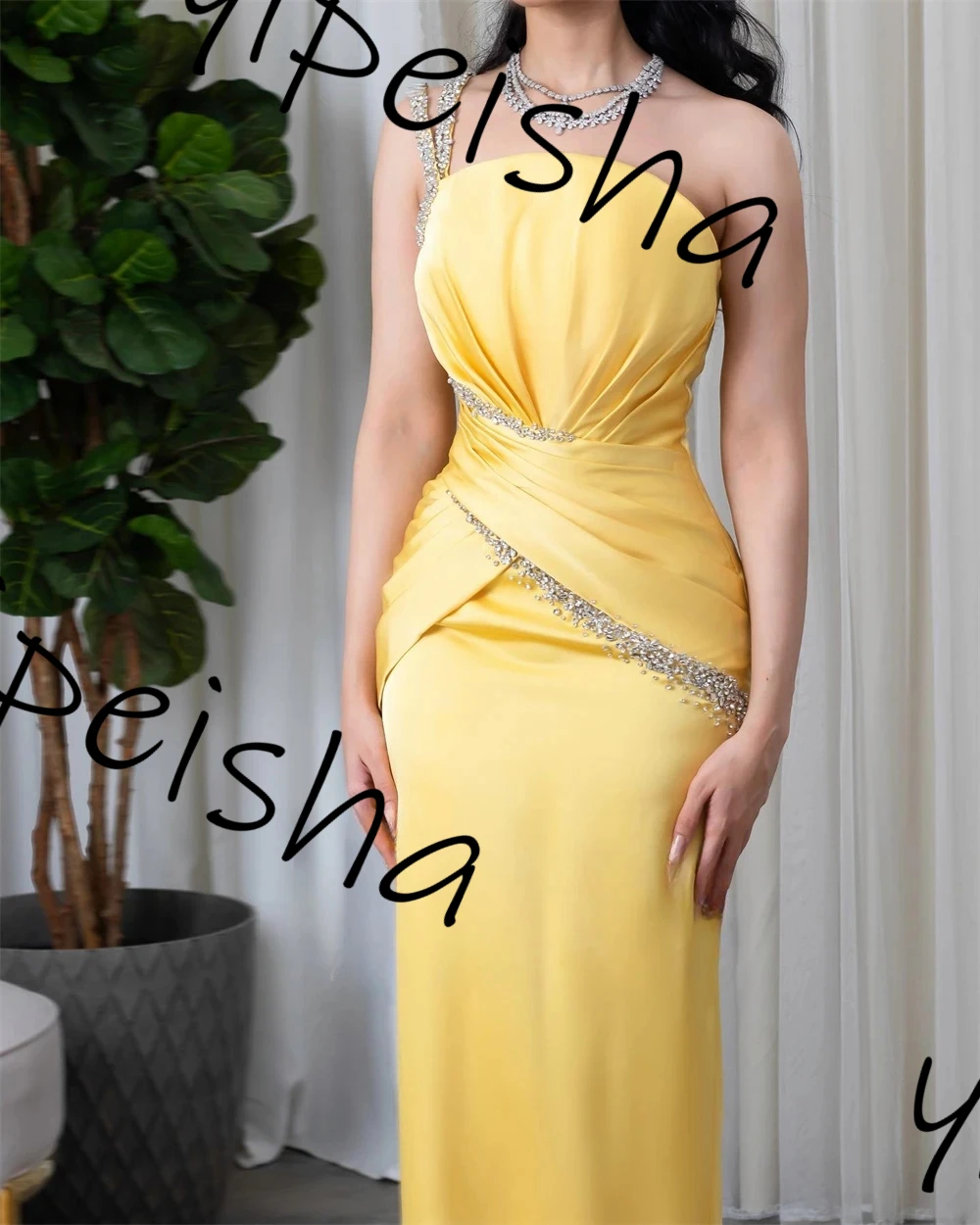 Yipeisha Fashion Sexy Yellow Strapless Party Gowns Criss-Cross Straight Sequined Pleat Evening Dress Satin Floor Length Dresses