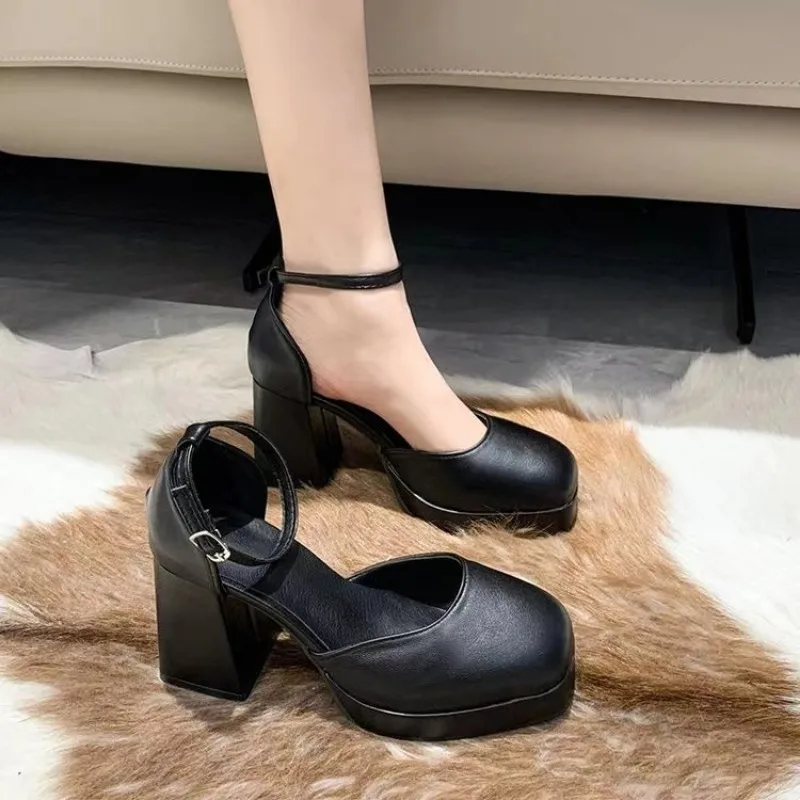 Women Classic Light Weight Round Toe Black Pu Leather Square Heel Pumps for Office Lady Shoes high heels women platform sandals