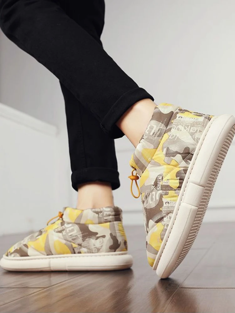 

Men's Winter 2025 New Anti Slip Thick Sole Indoor Home Snow Boots Waterproof Down Full Heel Fashion Print Plush Cotton Shoes