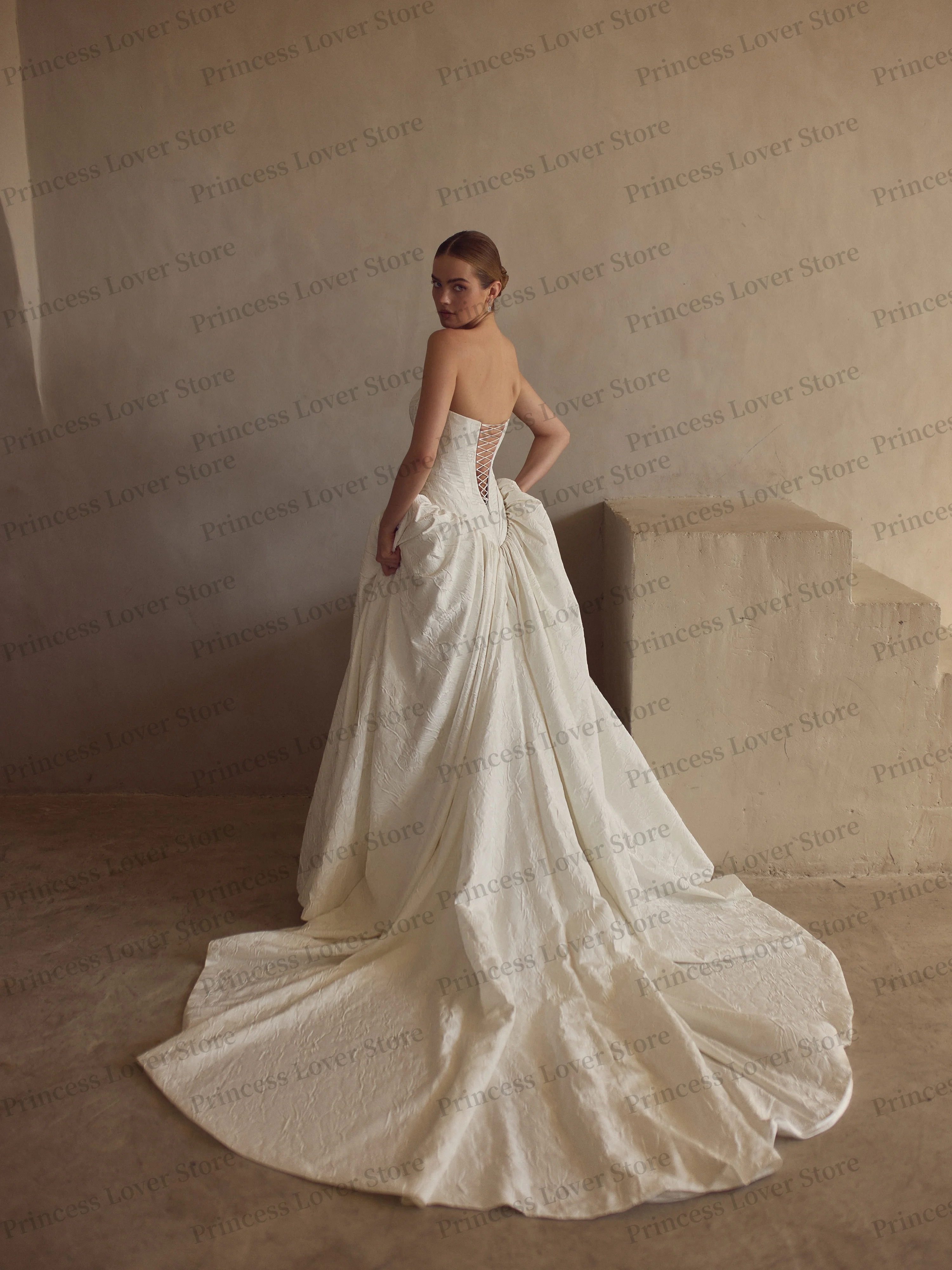 Retro Printed Satin Wedding Dresses Bustier Corset Ruched Bridal Gown Lace Up Back Elegant robe de mariée Customized