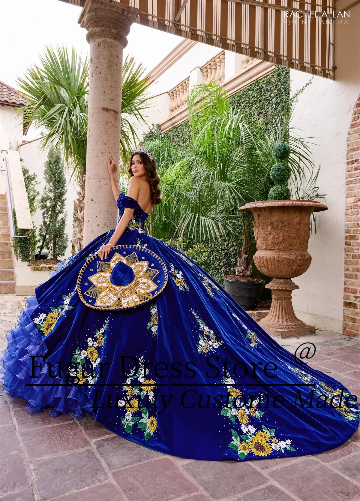 Elegante vestido de veludo quinceanera, decalques florais coloridos, bordas ricas, camada por camada, doce 16 anos, 15 anos