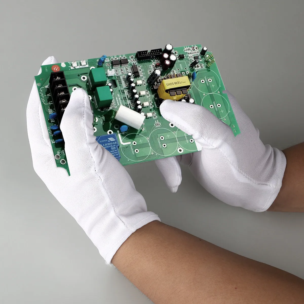 

8Pairs White Nylon Gloves Lightweight Protective Glove Film Handling Working Glove Fingerprint Prevention Coin Picture Slide