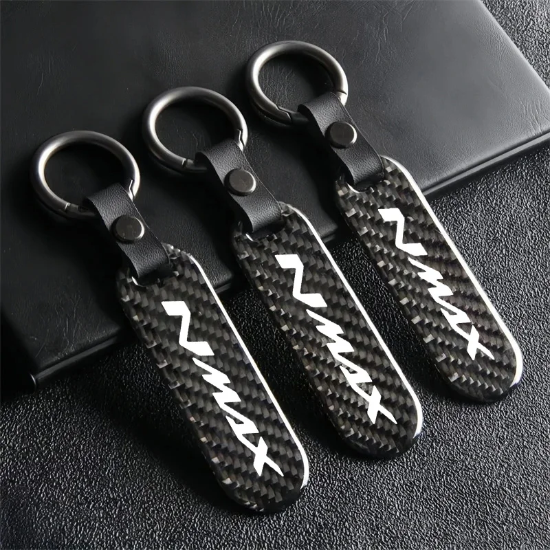 1PCS Carbon Fiber Car Keychain Cool Pendant Keyring For YAMAHA NMAX N MAX 155 125 NMAX155 NMAX150 NMAX125 Accessories