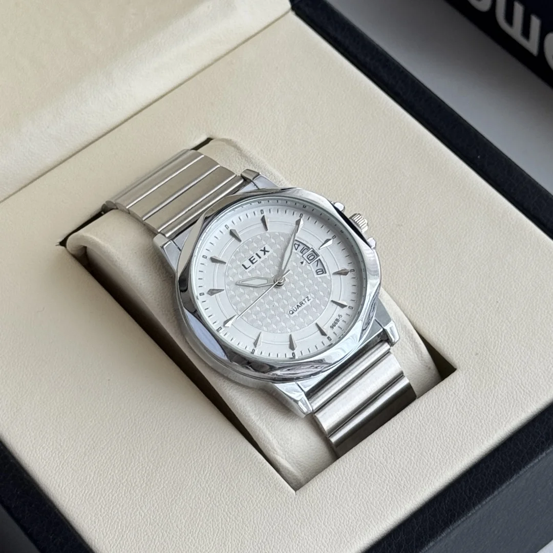 الفضة الرجال سوار فولاذي غير قابل للصدأ ساعة الأعمال رقيقة جدا الهاتفي ساعة اليد الذكور التقويم ساعات كوارتز ساعة Reojes De Hombre