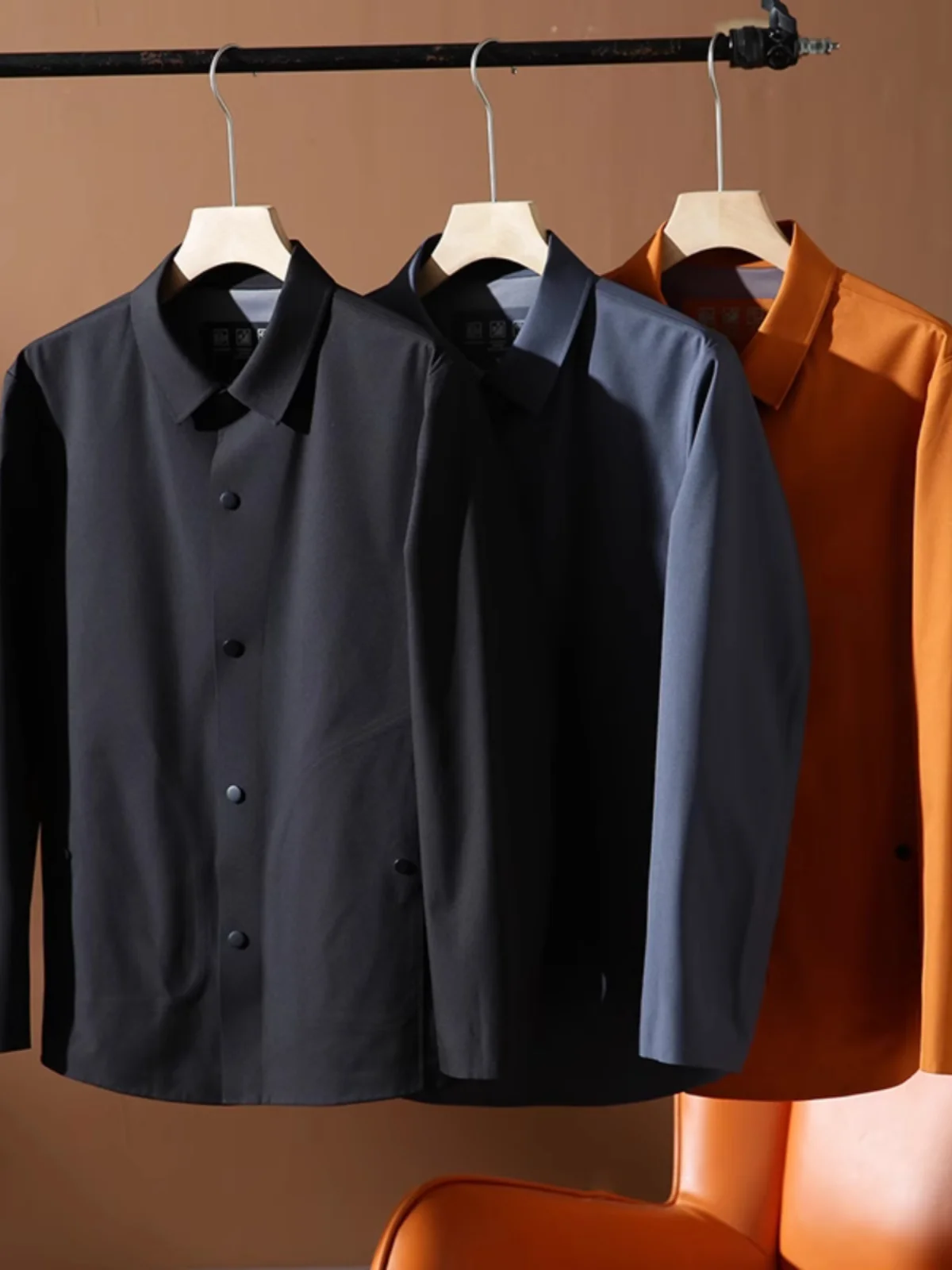 

Outdoor Men's Jacket Soft Fully Taped Casual Business Style Waterproof Coat Youth Standard Fit Long Sleeve