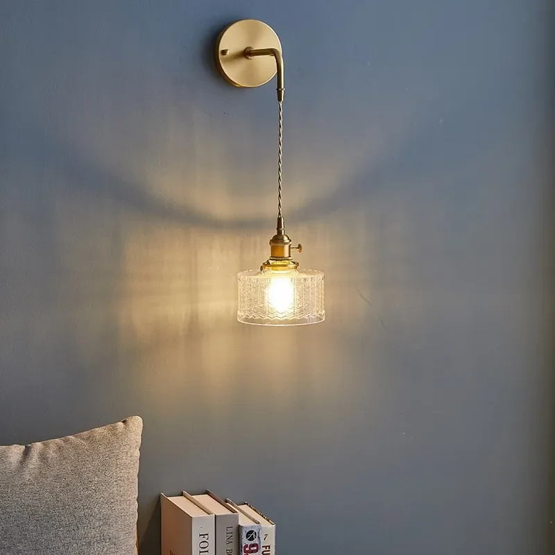 Lampada da parete in vetro ottone retrò giapponese Lampada da parete moderna da comodino nordica Semplice bagno Specchio da bagno Lampada frontale
