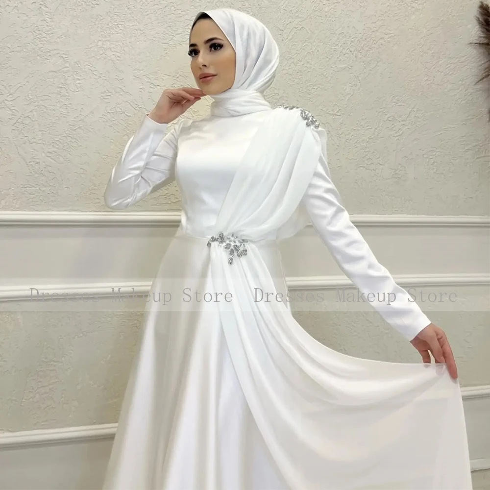 Modest Evening Dress Long Sleeves High Collar A Line Saudi Arabian Evening Gowns for Women 2025 Satin Beading Formal Party Dress