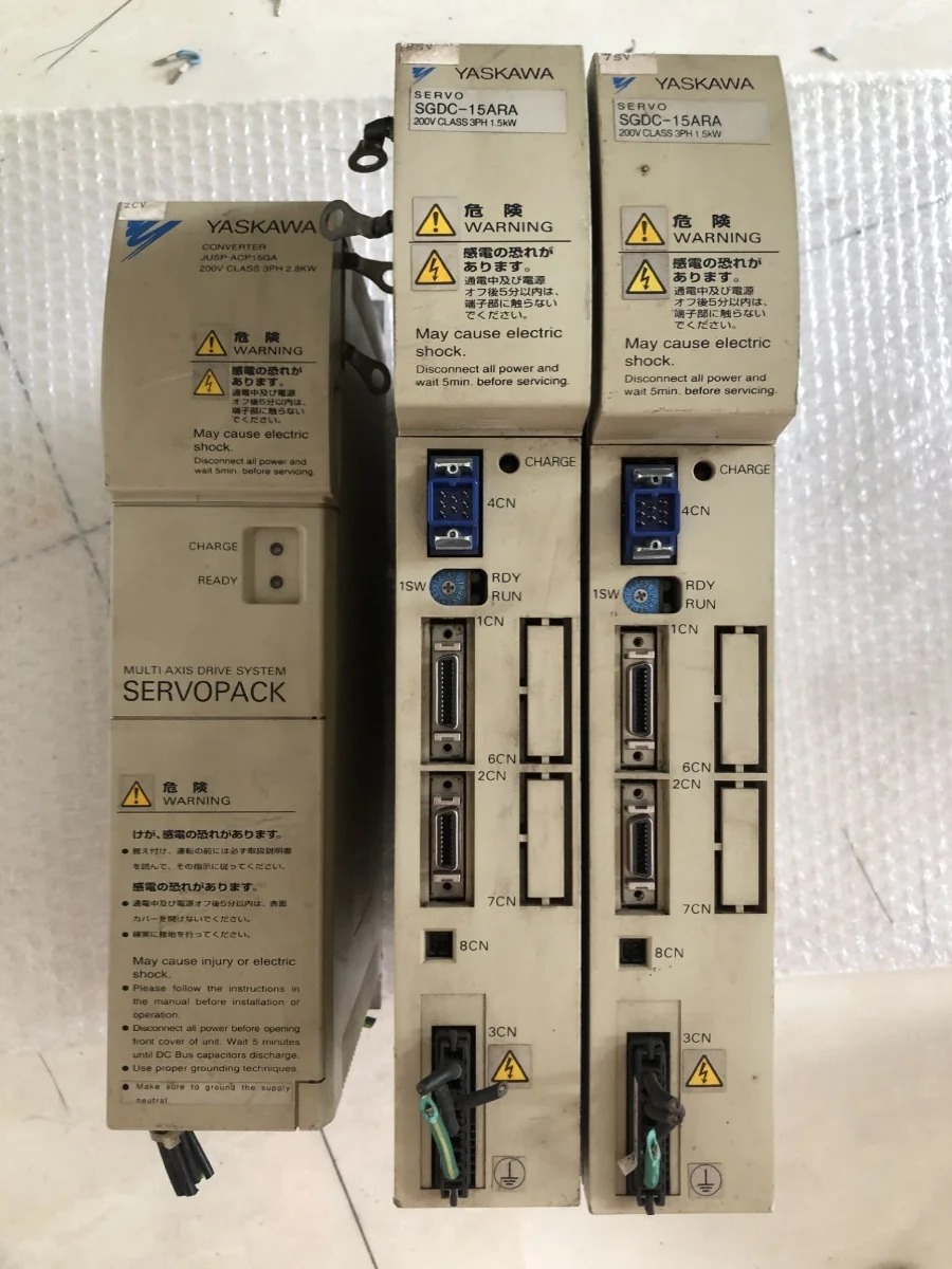 

Блок питания сервопривода Yaskawa JUSP-ACP15GA, оригинальный запас