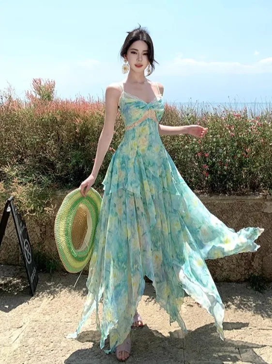 

Потрясающее пляжное платье-макси без бретелек для летнего отпуска с завышенной талией для фотосессий на острове.