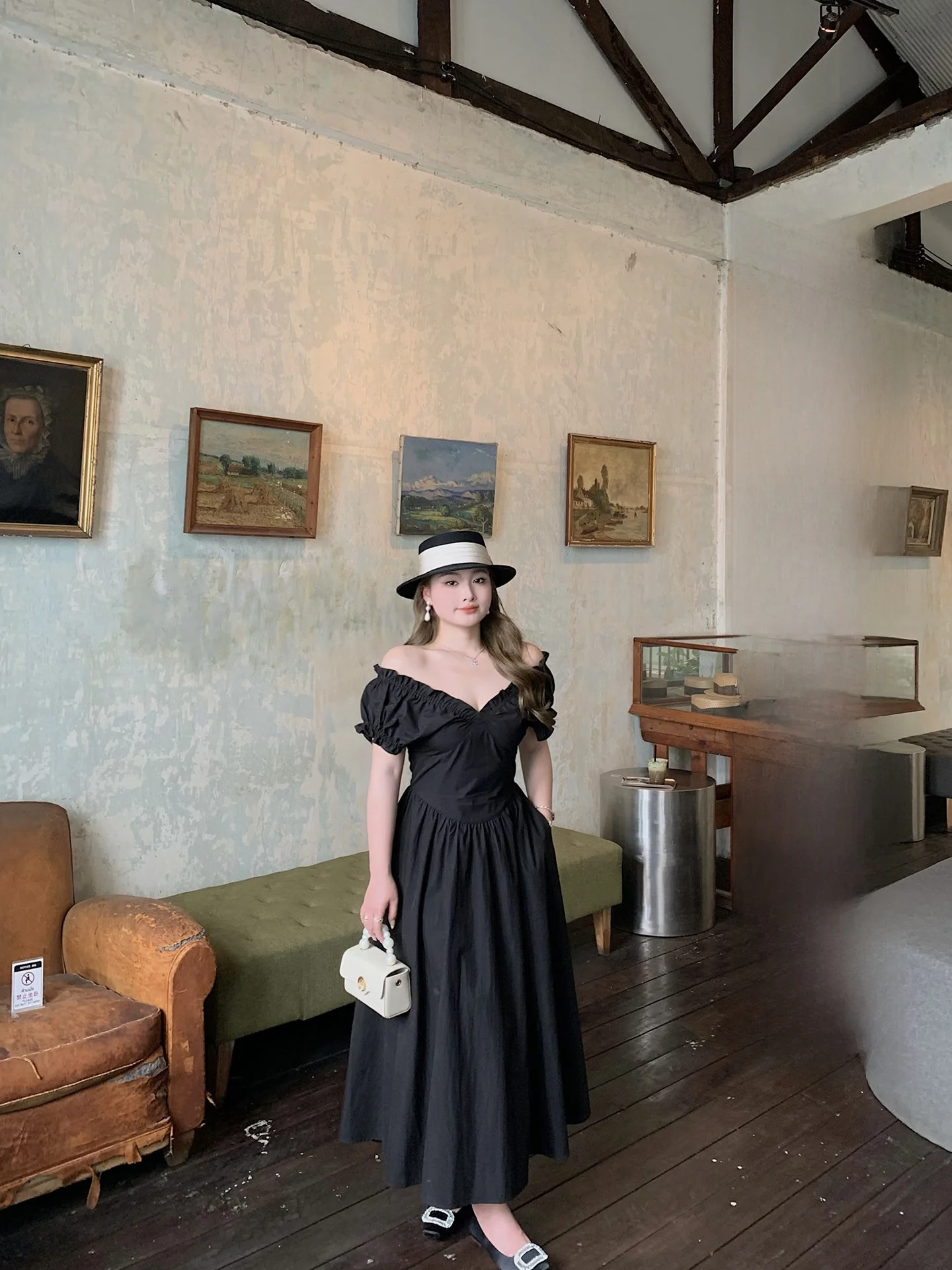 

Женское платье Herwear Black Truffle Miss с рукавами-фонариками и утягивающей талией, двустороннее, для полных женщин, в деловом стиле