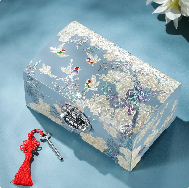 Intangible Heritage Mother-of-Pearl Lacquer Jewelry Box, High-End Wooden Storage Box in New Chinese Style with Lock