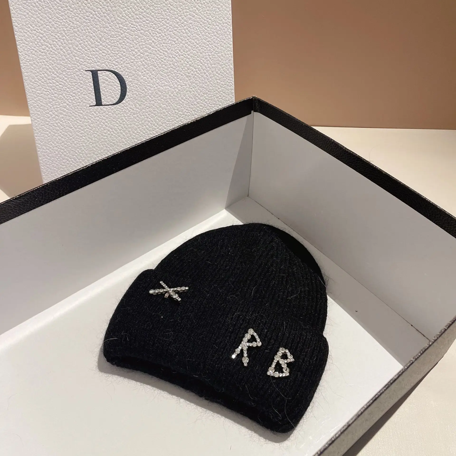 Real Rabbit Fur Diamonds Letter Beanies Hats For Women Winter Warm Knitted Hat Famous Brand Lady Casual Bonnet Skiing Cap