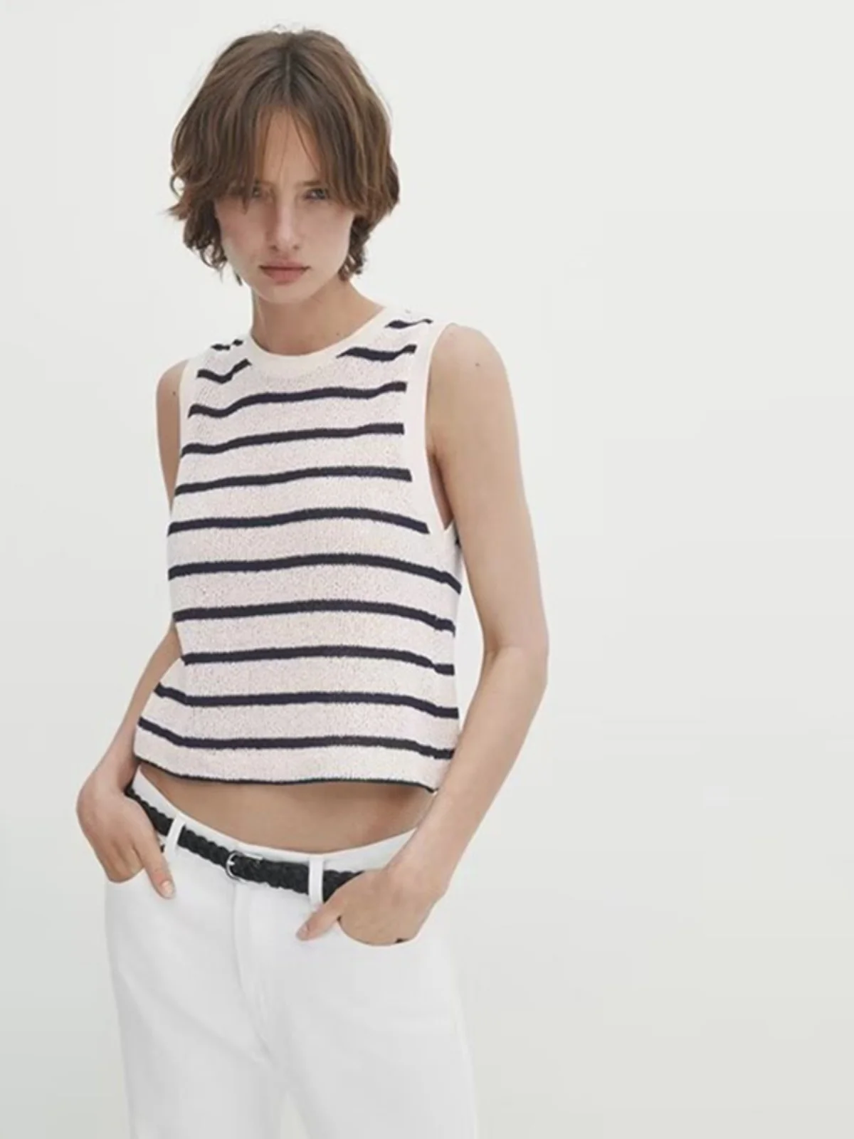 

Summer New Arrival MD2025 Textured Casual Comfortable Cotton Svel Trendy Striped ort Version Commute Vest Women