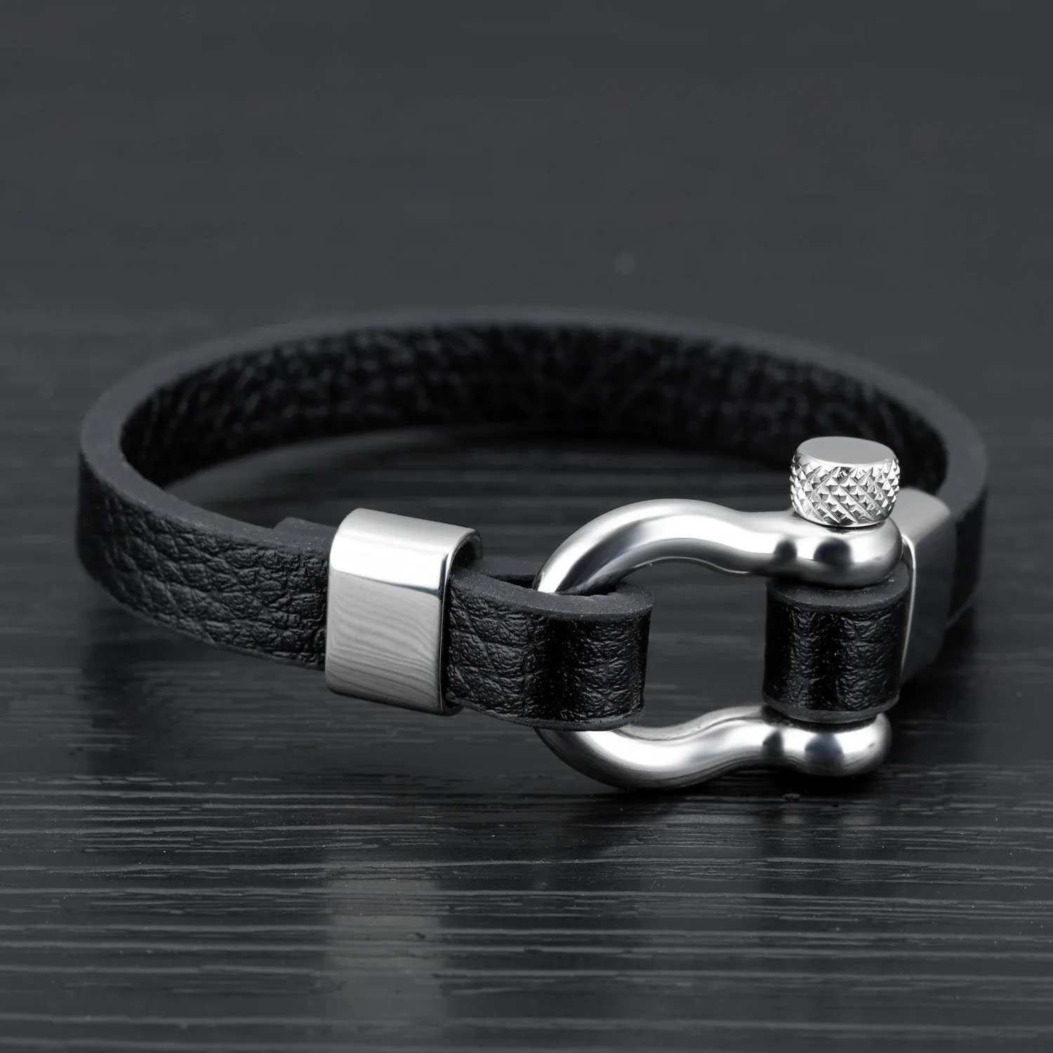 20204 New Multilayer Stainless Steel Bracelet Punk Men's Jewelry Classic Braided Leather Bracelet Homme Hands Jewelry Men Gift