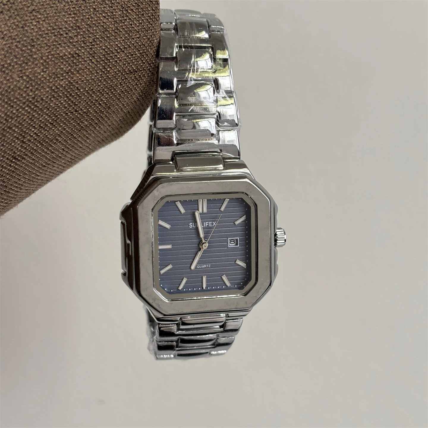 Metal Trend High Quality Heavy Industry Fine Steel Belt Quartz Watch Men's and Women's Neutral Style Fashion Calendar Watch