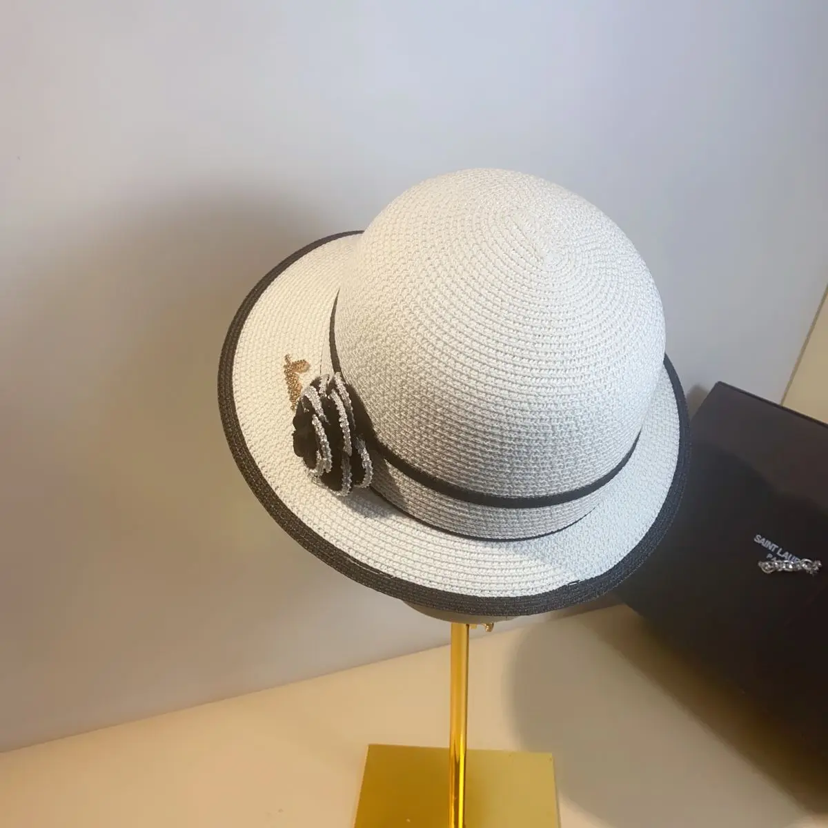 Straw Hat Female Mountain Camellia Black and White Front and Rear Grass Weaving Beach Outdoor Sun Protection and Sunshade Hat