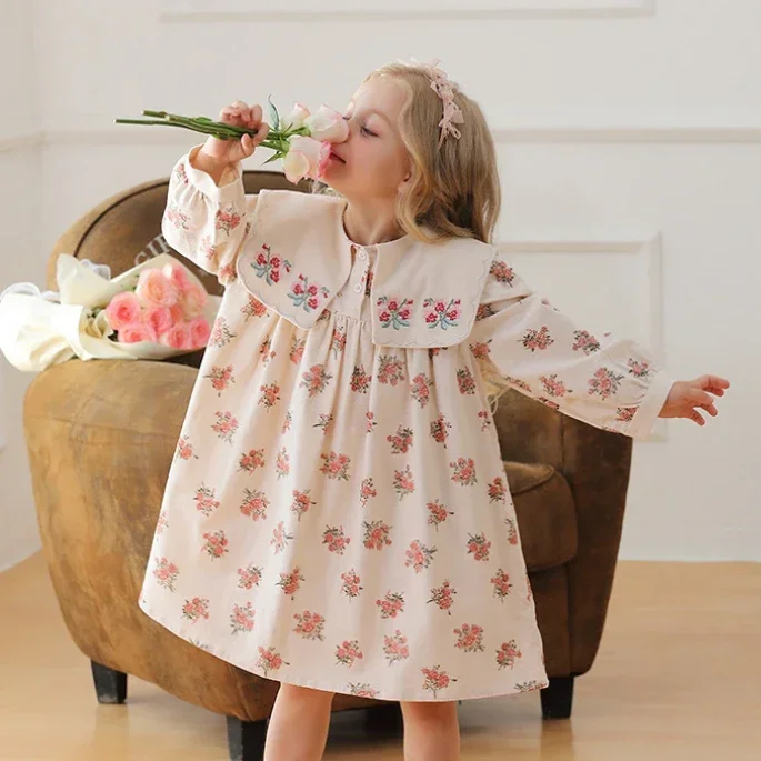 Autumn Square Collar Flower Embroidered Girls\' Dress Countryside Birthday Party Loose Print Long Sleeved Dress for Children