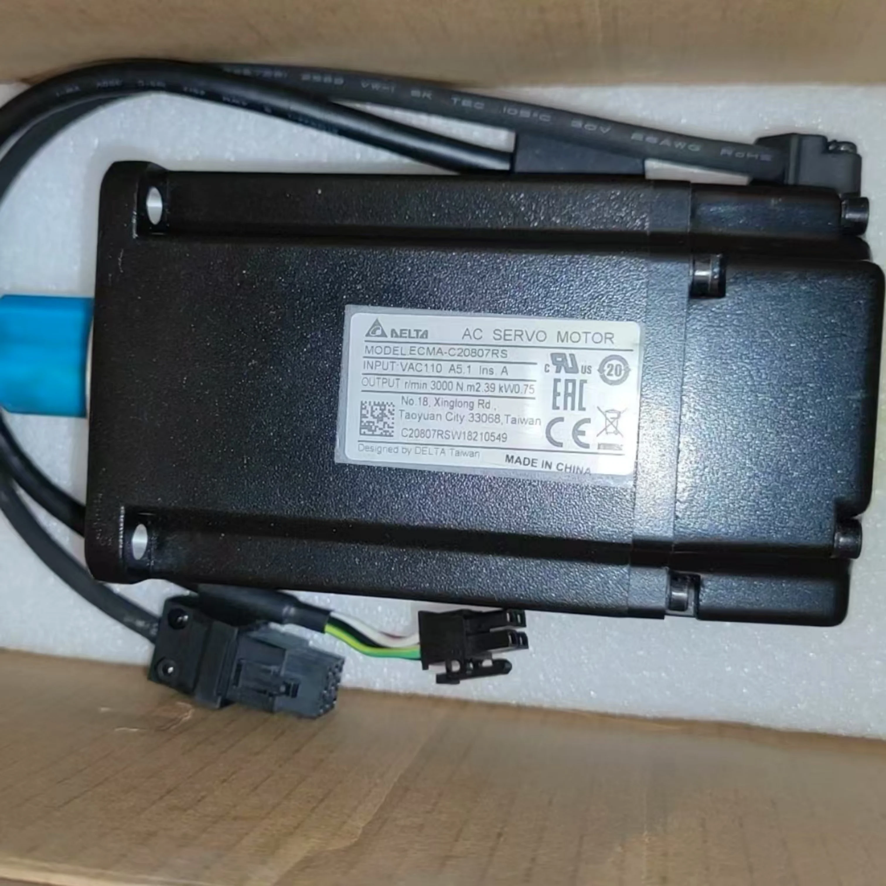 ECMA-C20807RS ECMA-C20807SS เซอร์โวมอเตอร์ใหม่เดิม