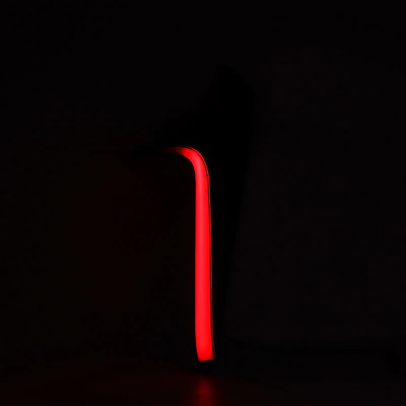LED Rear Tail Light  Driving Dynamic Turn Signal Brake Lamp 3 Functions For Toyota RAV4 2019 2020 2021 2022 2023 Car Accessories