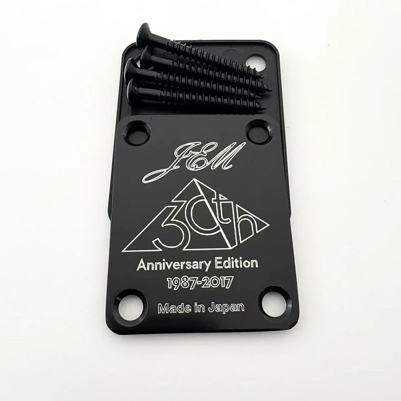 JEM E-Gitarren-Halsplatte 30th Anniversary Edition Gold/Silber/Schwarz – Detail 4
