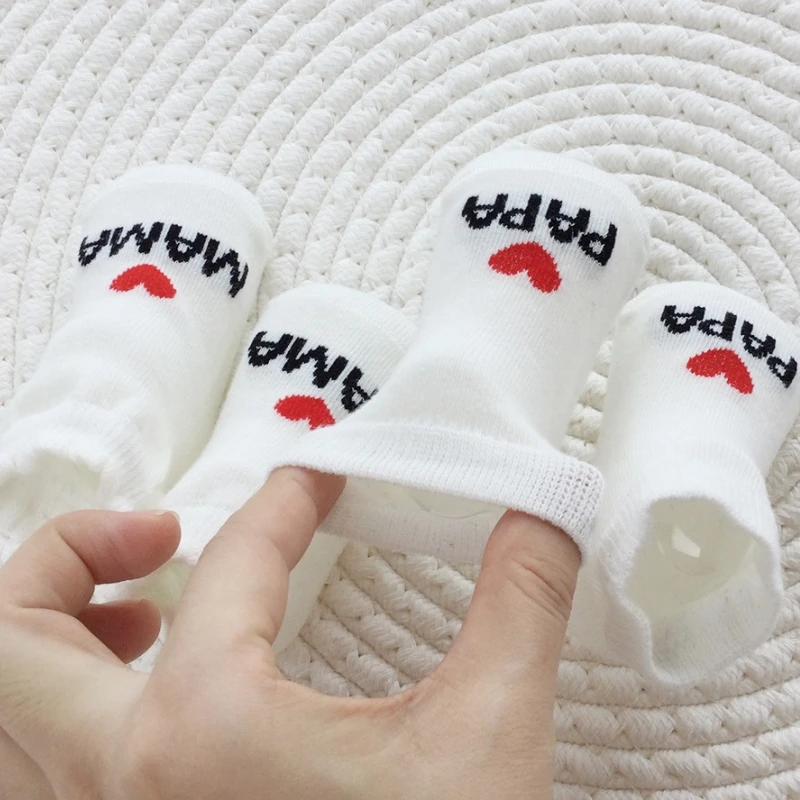 2 Pairs Newborn Baby Socks Printed I Love Mama/Papa Crew Socks Autumn Spring White Cute Floor Socks Infant Clothes Accessories