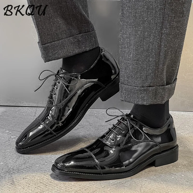 

Мужские туфли дерби BKQU: повседневные, черные, кожаные, деловые, с красной подошвой, на шнуровке, для свадьбы