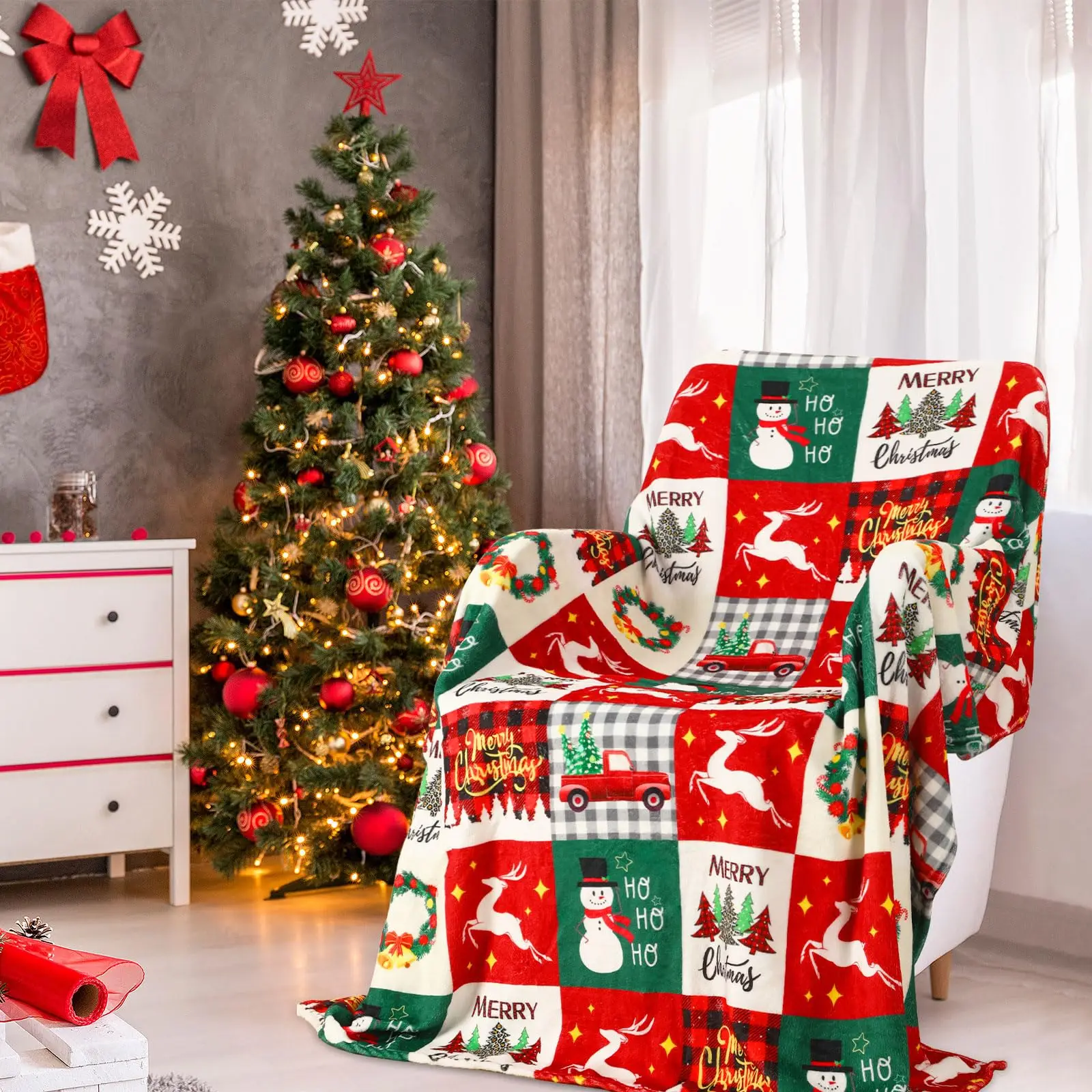 Christmas Red Green Plaid Snowman Throw Blanket | Green Holiday Christmas Blanket | Soft, Plush, Warm Winter Cabin Throw